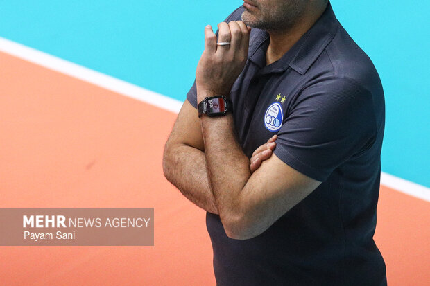 لیگ برتر والیبال - صنعتگران امید و استقلال گنبد