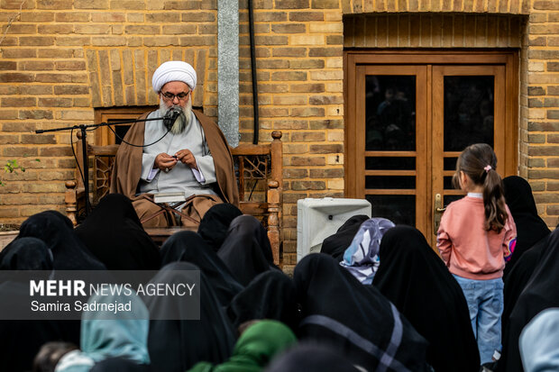 جزءخوانی قرآن کریم در خانه موزه شهید مدرس