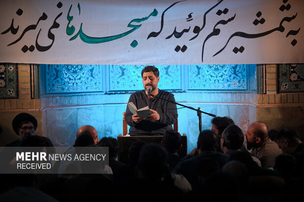 مناجات‌خوانی شب‌های ماه مبارک رمضان