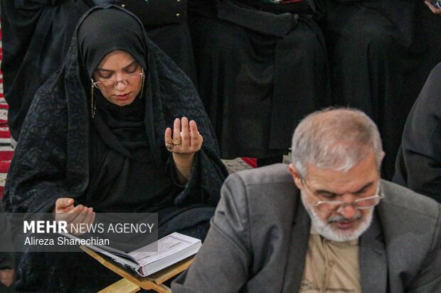 مراسم جزء خوانی و تفسیر قرآن کریم در رشت