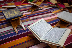 Tahran'da Kur'an-ı Kerim Fuarı