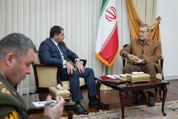 Top Iranian security official meets with Armenia MoD