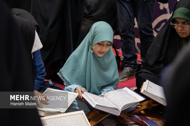 دهمین نمایشگاه قرآن و عترت در گرگان