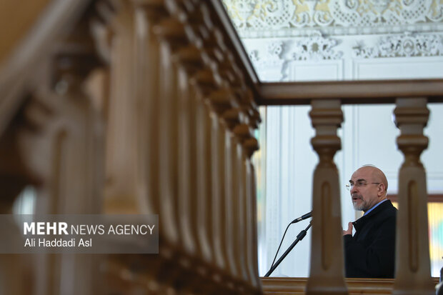 نشست فعالان اقتصادی و اصناف با رئیس مجلس