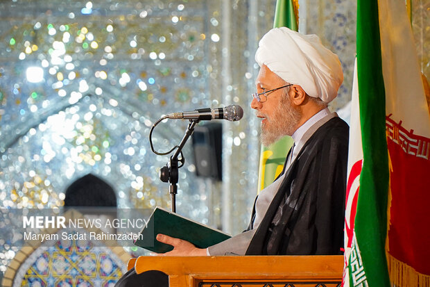 جمع‌خوانی و تفسیر قرآن کریم در شیراز