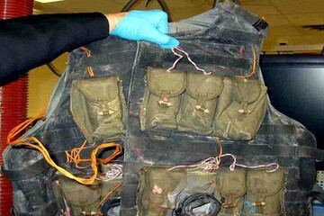 کشف جلیقه انتحاری و مواد منفجره توسط مرزبانان فراجا