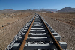 اختلالی در خطوط ریلی اصفهان وجود ندارد؛ فعالیت بی‌وقفه قطارها