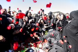 آیین تشییع پیکر دو شهید خلبان هوانیروز در اصفهان