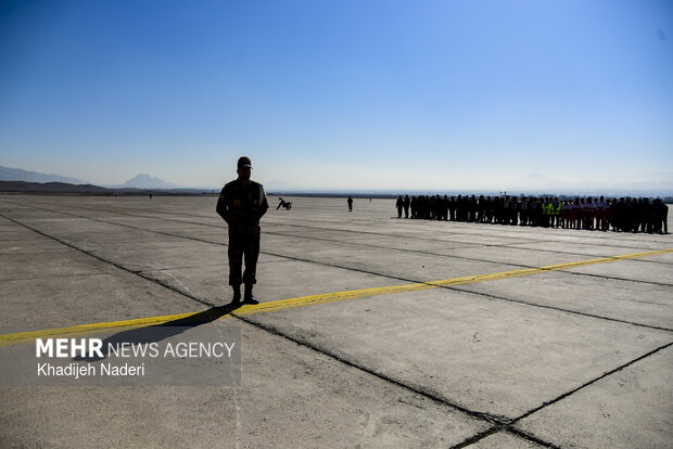 آیین تشییع پیکر دو شهید خلبان هوانیروز در اصفهان