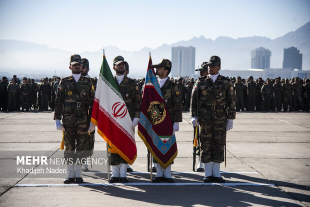 آیین تشییع پیکر دو شهید خلبان هوانیروز در اصفهان