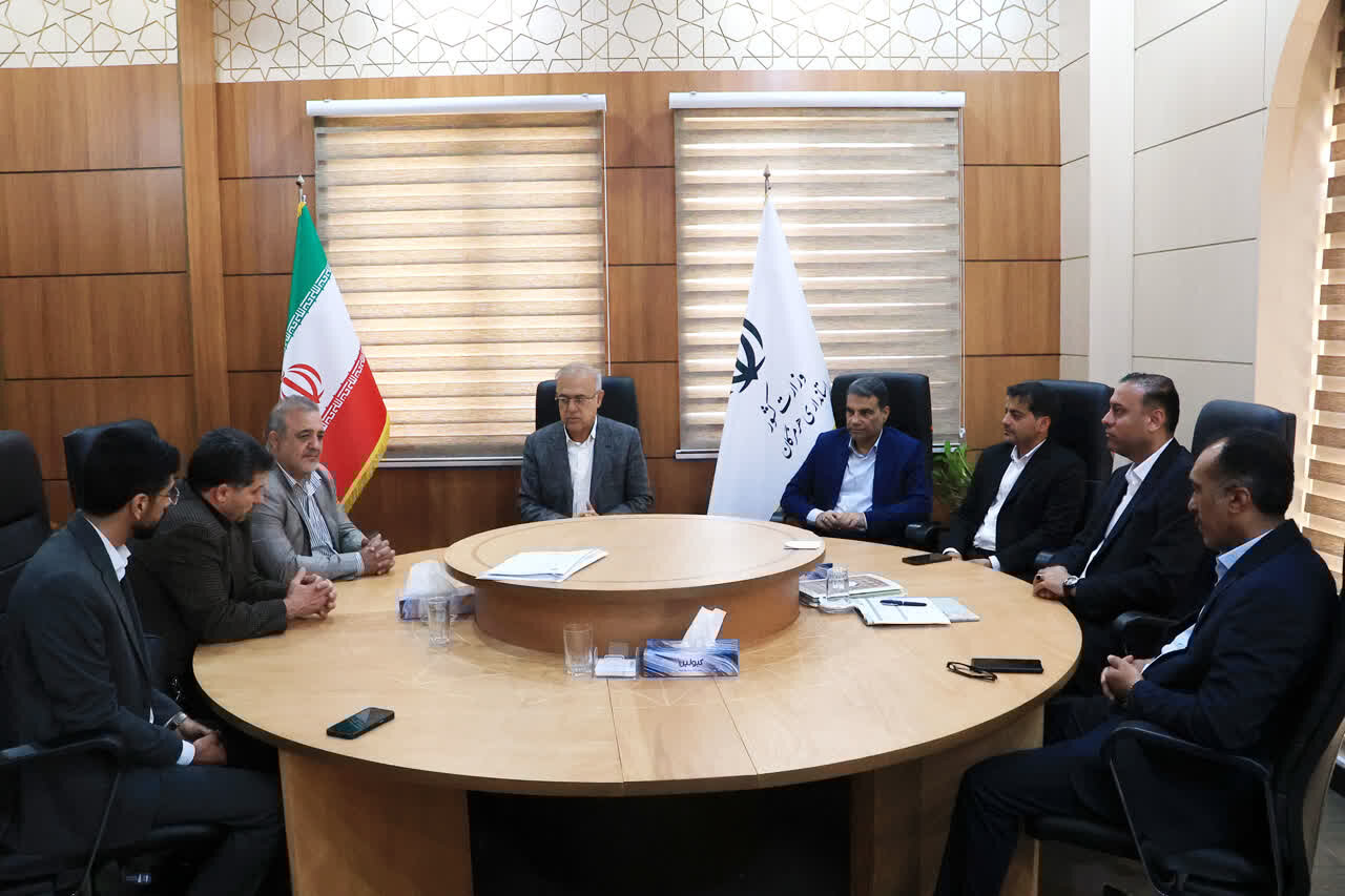 ورزش،ورزشي،هرمزگان،استان،پرورش،تأكيد،جوانان،آموزش،آشوري،استاندار