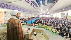 غلامی: آمادگی داخلی دشمن را از حمله به کشور باز می‌دارد