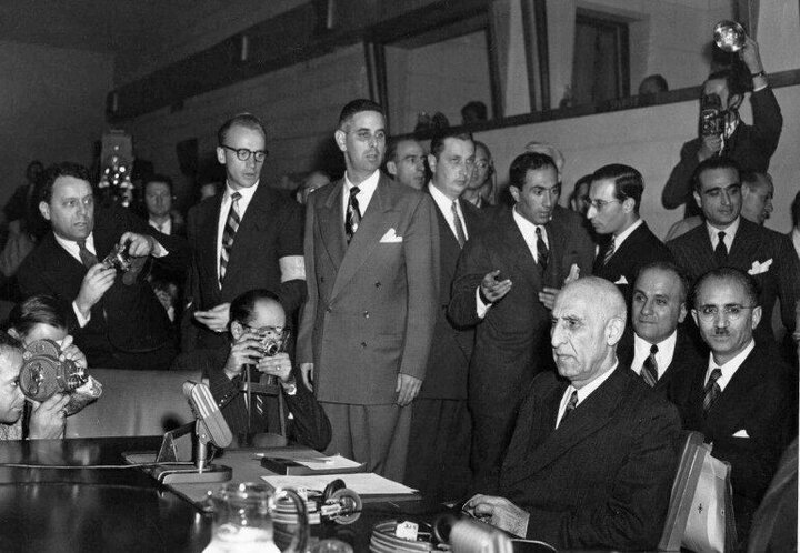 سیاست از خود تهی شده؛ روایت مؤمنین به غرب از ملتی که نمیشناختند سیاست از خود تهی شده؛ روایت مؤمنین به غرب از ملتی که نمیشناختند