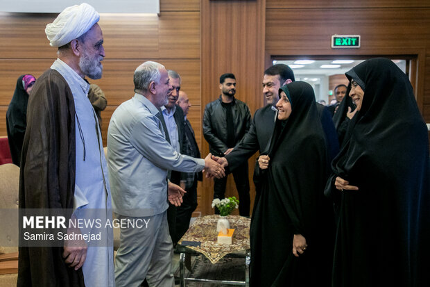 هشتمین آئین نکوداشت حضرت خدیجه کبری (س) هشتمین آئین نکوداشت حضرت خدیجه کبری (س)