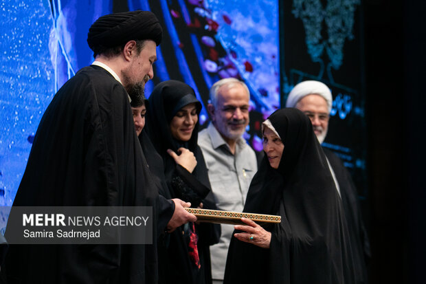 هشتمین آئین نکوداشت حضرت خدیجه کبری (س)