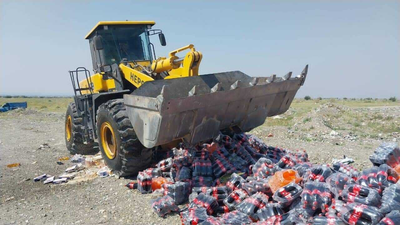 معدوم‌سازی دوازده تن مواد غذایی فاسد در میناب