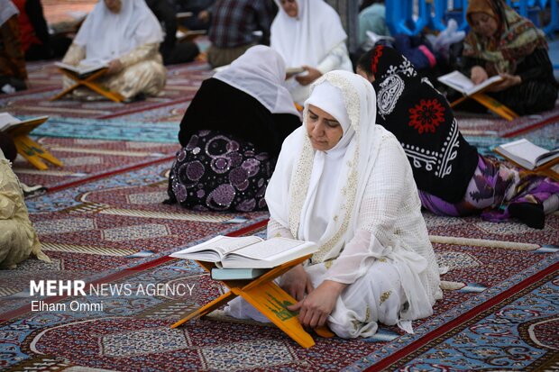مراسم جزء‌خوانی قرآن کریم در سنندج