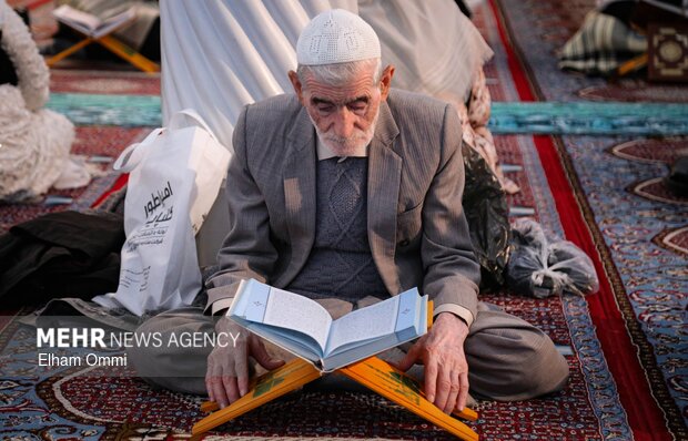 مراسم جزء‌خوانی قرآن کریم در سنندج