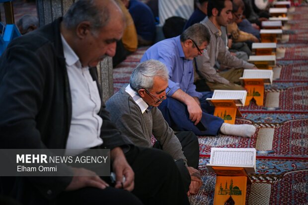 مراسم جزء‌خوانی قرآن کریم در سنندج