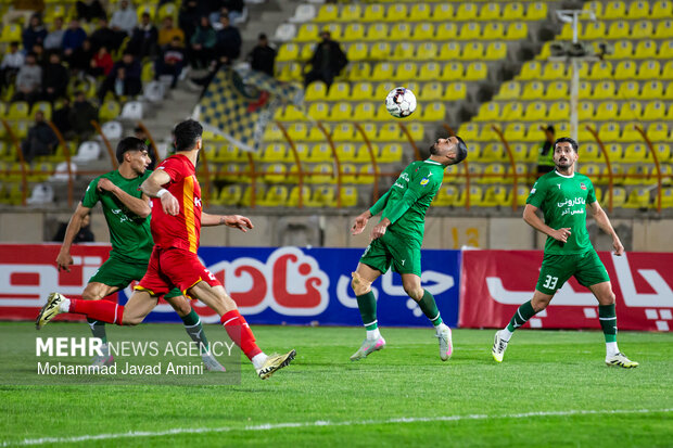 لیگ برتر فوتبال- شمس‌آذر و فولاد