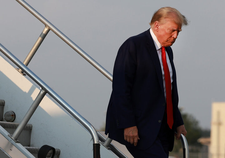 Trump says favours diplomacy with Iran