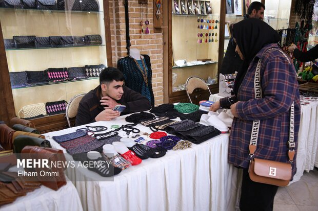 نمایشگاه مشاغل خانگی در سنندج