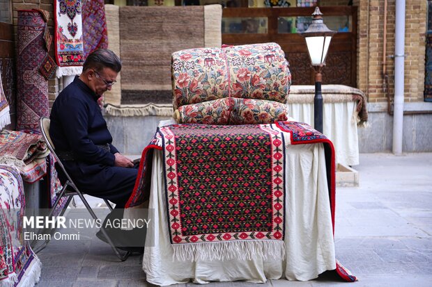 نمایشگاه مشاغل خانگی در سنندج