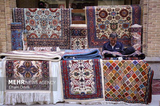 نمایشگاه مشاغل خانگی در سنندج