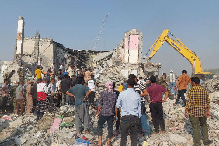 سکوت در برابر جنایات آمریکا در یمن، منجر به فاجعه میناب شد