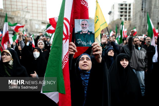 تجمع مردمی «تا پای جان برای ایران» درمیدان فلسطین