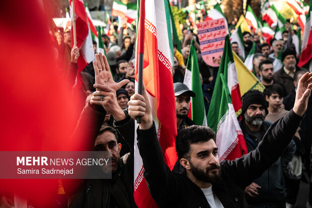 تجمع مردمی «تا پای جان برای ایران» درمیدان فلسطین