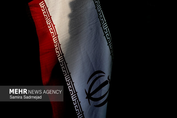 تجمع مردم ساوه در محکومیت تجاوز آشکار استکبار