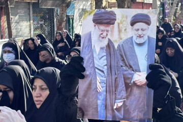 تجمع مردم استان سمنان در پی اعلام خبر شهادت رهبر معظم انقلاب