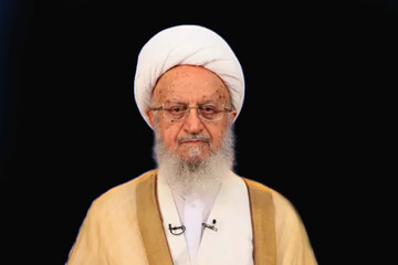 تسلیت آیت الله مکارم شیرازی در پی شهادت رهبر معظم انقلاب