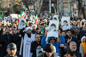 اجتماع مردم مهدیشهر در پی شهادت ولی امر مسلمین جهان اسلام