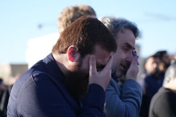 گل مالی لرستانی ها در عزای شهادت رهبر انقلاب