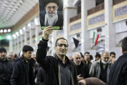 شهید خامنه‌ای با تکیه بر منافع ملی، ایران را در مسیر توسعه قرار داد
