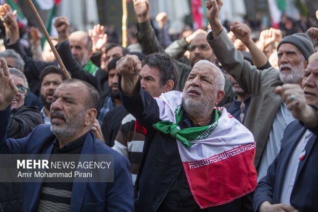 People in Qom condemn US-Israeli aggression against Iran
