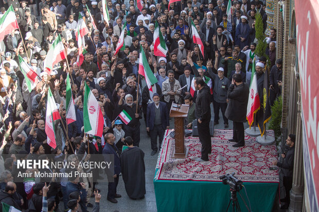 People in Qom condemn US-Israeli aggression against Iran
