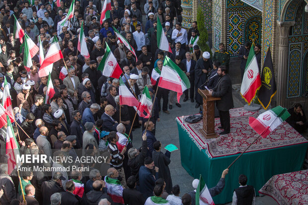 People in Qom condemn US-Israeli aggression against Iran
