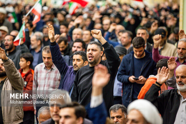 تجمع مردم قزوین در دفاع و حمایت از ایران جان در قزوین