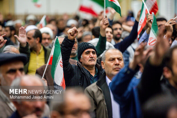تجمع مردم قزوین در دفاع و حمایت از ایران جان در قزوین