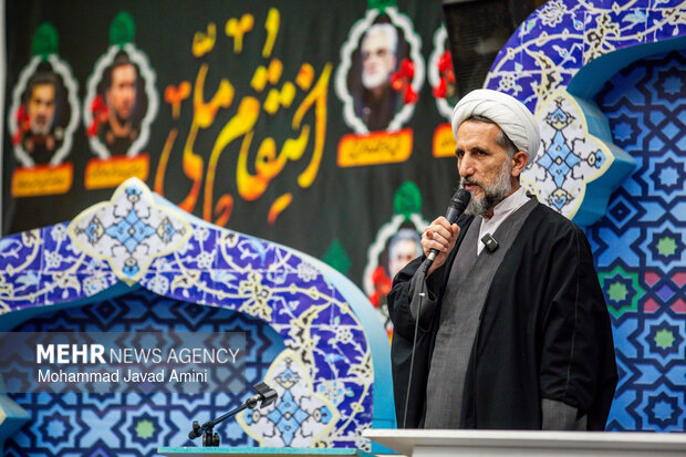 تجمع مردم قزوین در دفاع و حمایت از ایران جان در قزوین