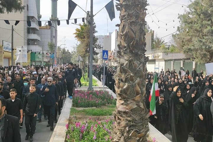 راهپیمایی پرشور عزاداری مردم زاهدان در پی شهادت رهبر انقلاب