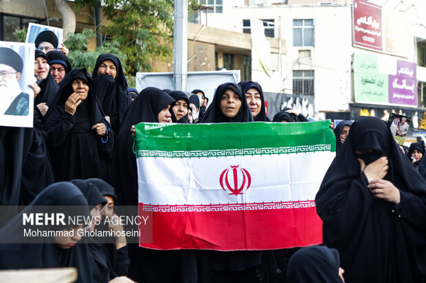 People in Bushehr condemn US-Israeli aggression against Iran
