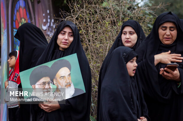 People in Bushehr condemn US-Israeli aggression against Iran
