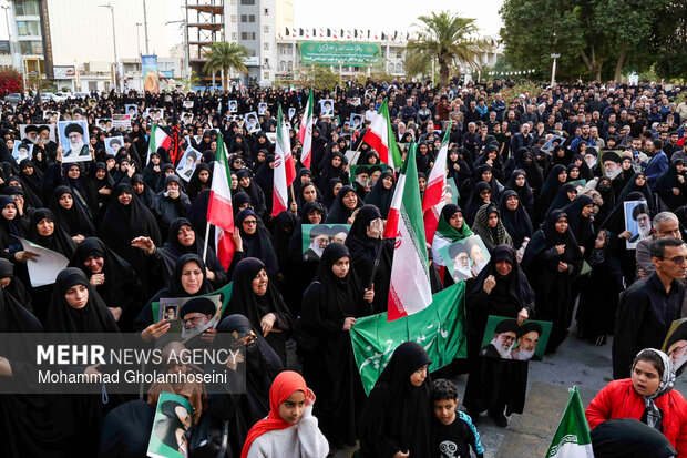People in Bushehr condemn US-Israeli aggression against Iran
