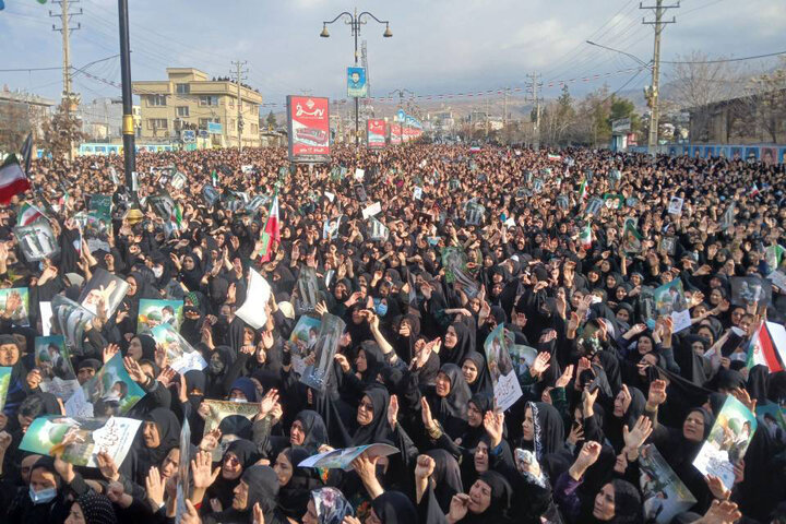 آیت الله حسینی: راه امام خامنه ای ادامه دارد