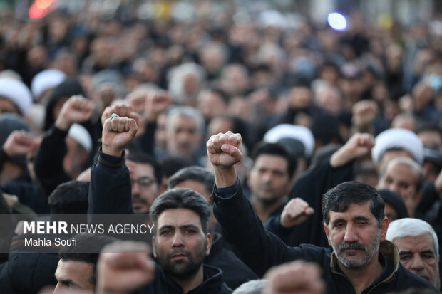People in Arak condemn US-Israeli aggression against Iran
