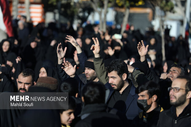 People in Arak condemn US-Israeli aggression against Iran
